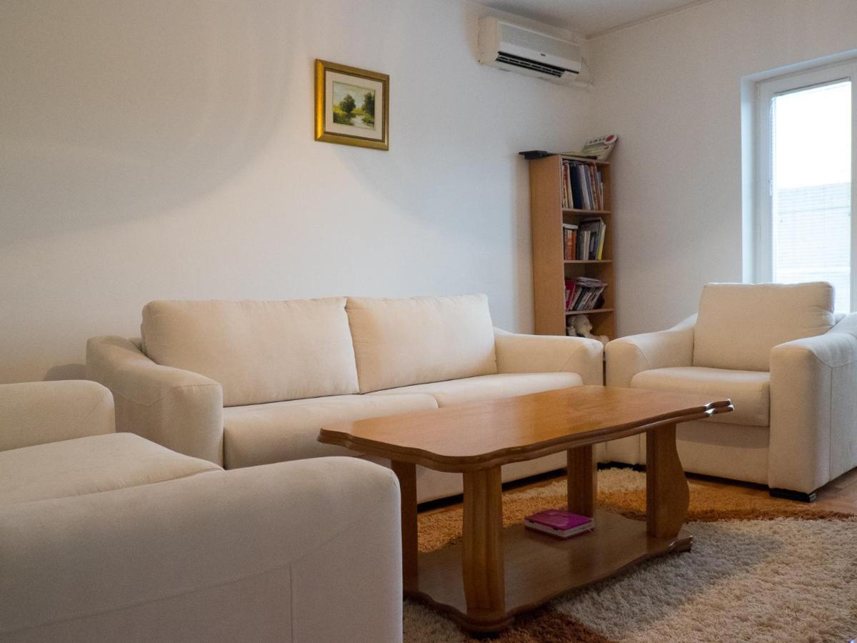 Villa Jelena トレビニエ 部屋 写真